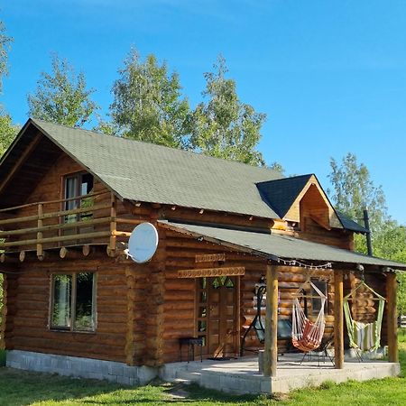 Musketeers Cabin Porumbacu de Sus Buitenkant foto